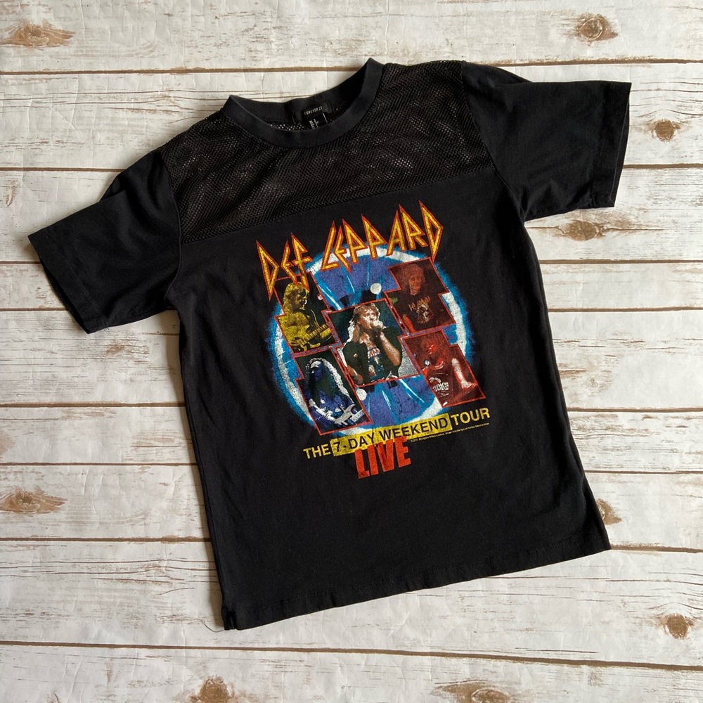 💜FOREVER 21 Def Leppard weekend tour graphic tee